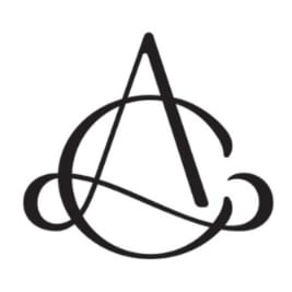 Logo Parrilla, Herrera & Asociados